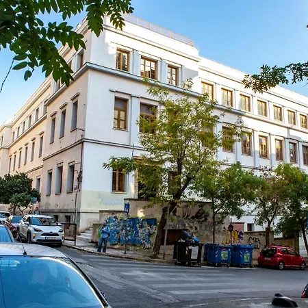 Studio Apartment With All Amenities In Kolonaki-2